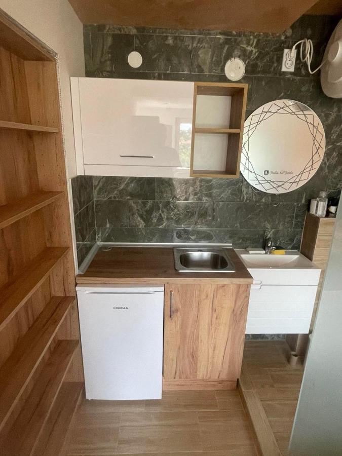 Apartments "Predah Kod Baraca" นิส ภายนอก รูปภาพ
